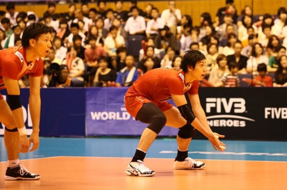 日本のホームゲーム全3会場で試合後に全日本男子チーム握手会を開催！ FIVBワールドリーグ2014