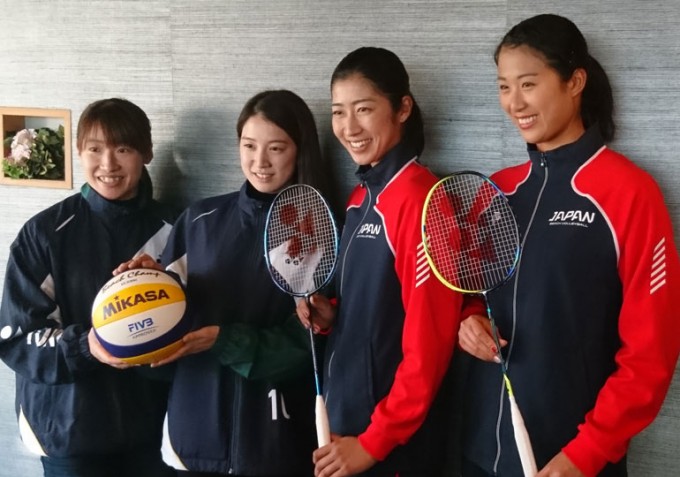 ビーチバレーボール溝江・橋本組とバドミントン「女子会」対談　記事掲載（毎日新聞）