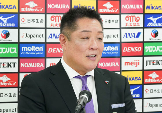 火の鳥NIPPON・眞鍋政義監督が会見　新主将に古賀紗理那選手を指名