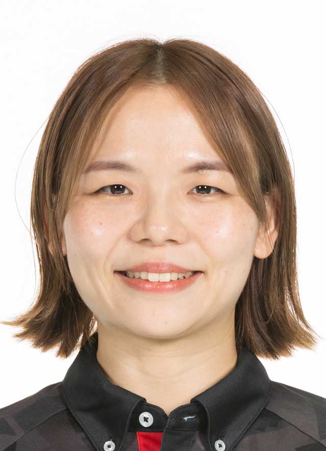 三島 静香