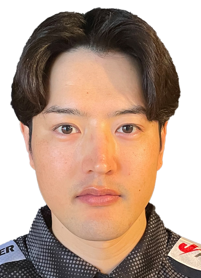 西田  一輝
