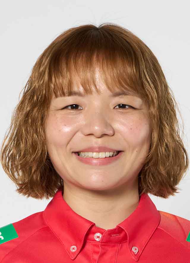 三島 静香